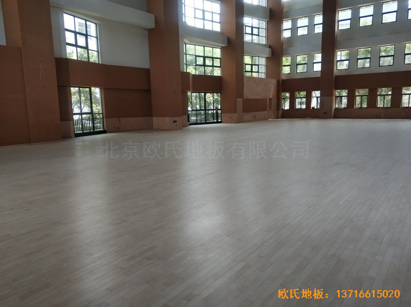 江蘇常州同濟中學(xué)運動館體育地板施工案例4