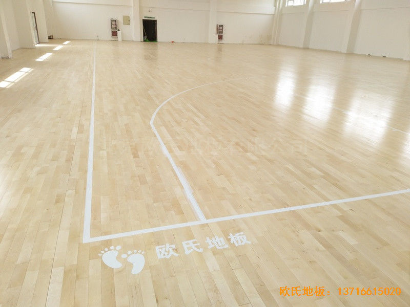 南京浦口黨?；@球館體育地板施工案例3
