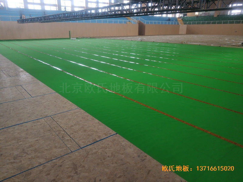 寶雞職業(yè)技術(shù)學院體育館運動木地板安裝案例2